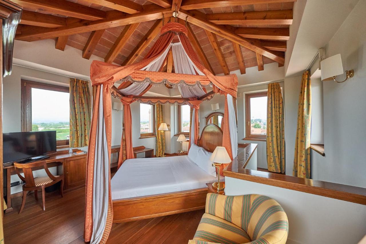 Отель Relais Santo Stefano Сандильяно Экстерьер фото